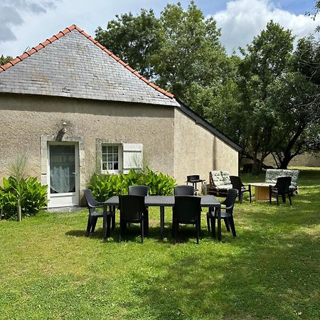 Gîte la grande racinaie Cre-sur-Loir Exterior foto